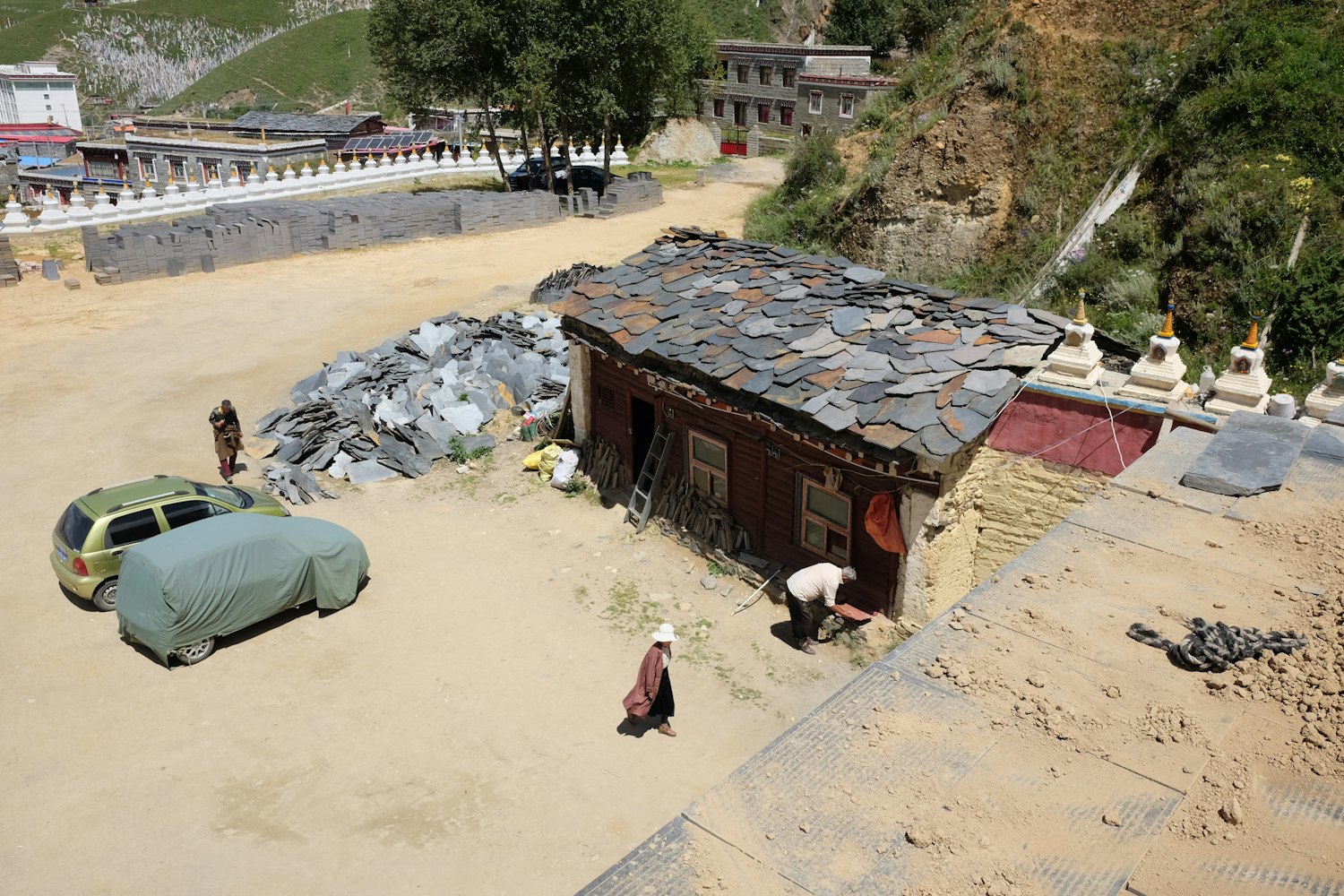 中国最陡峭中国最陡峭的10个山，中国最陡峭的山景区中国最陡峭的山壁