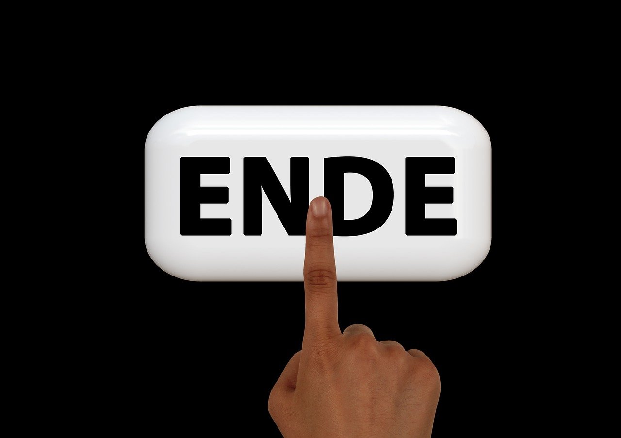 世界上最搞笑的监管一部美国片，里面有个叫“J”先生的黑人，挺搞笑的，做广告也很厉害，请问是什么电影？世界上最搞笑的犯罪