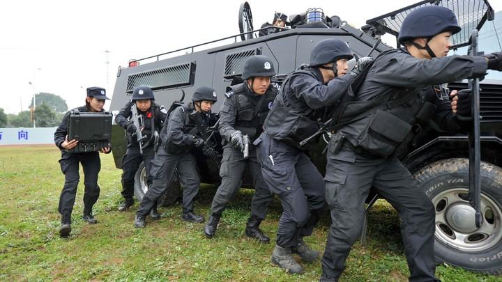 中国最帅警务车,“最美国产SUV”换上警服，网友：帅出新高度